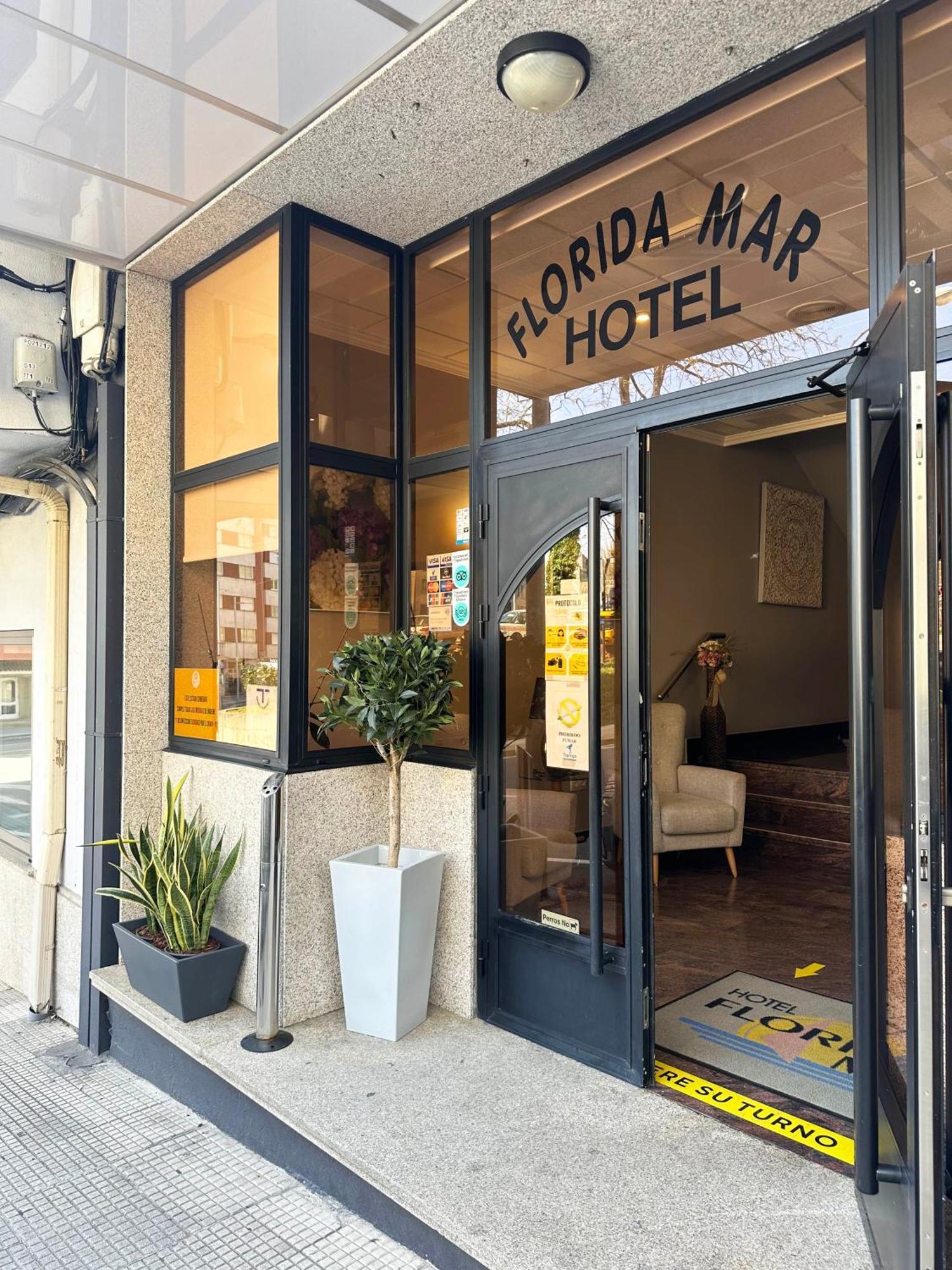 Hotel Florida Mar Sanxenxo Exteriör bild
